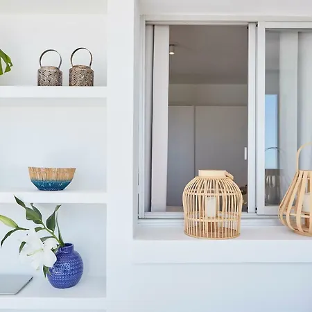 Sunny Beachfront Escape