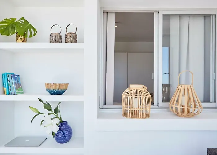 Sunny Beachfront Escape